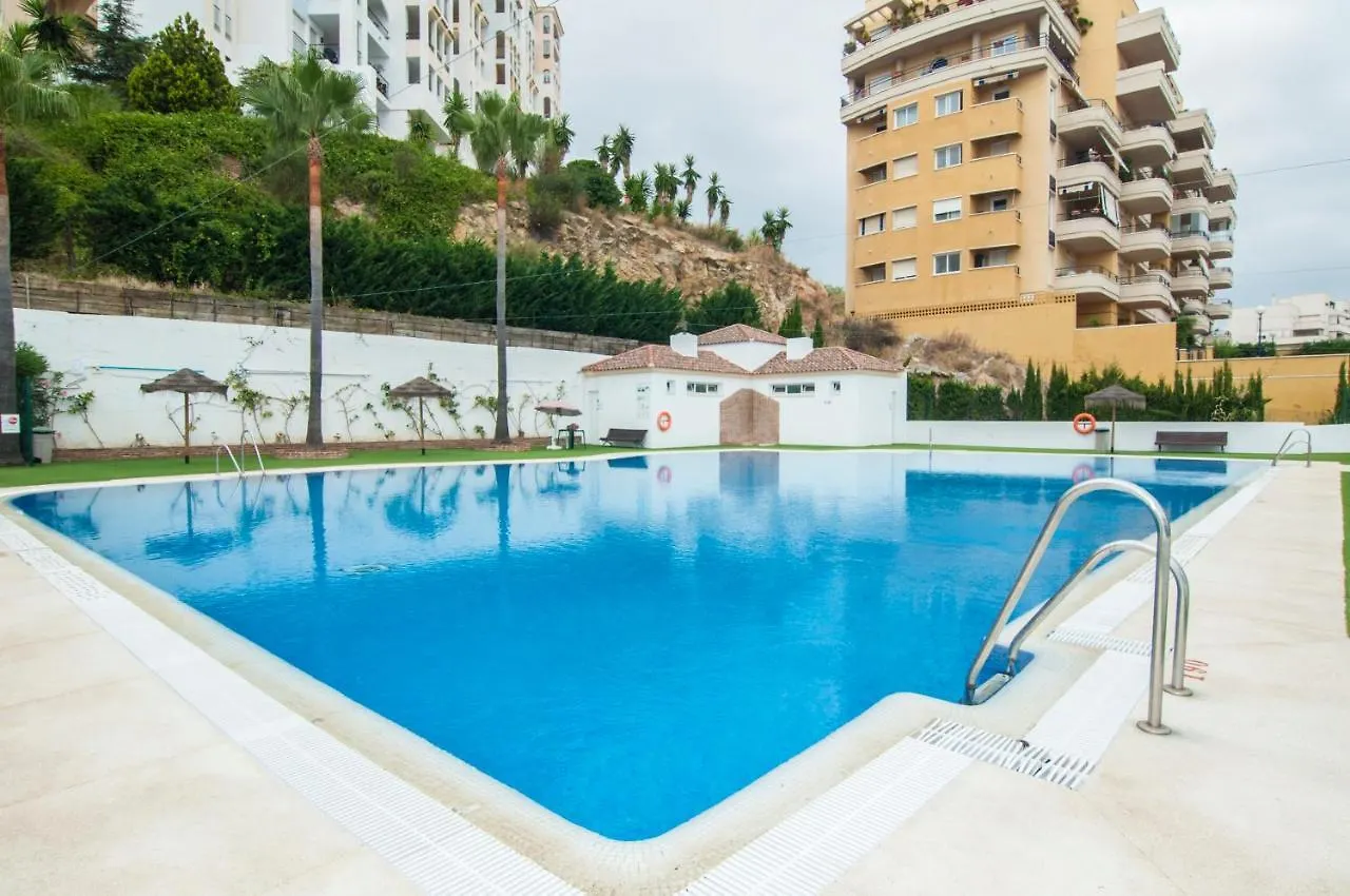 Sea View Apartment Shared Pools Estepona 60 M²